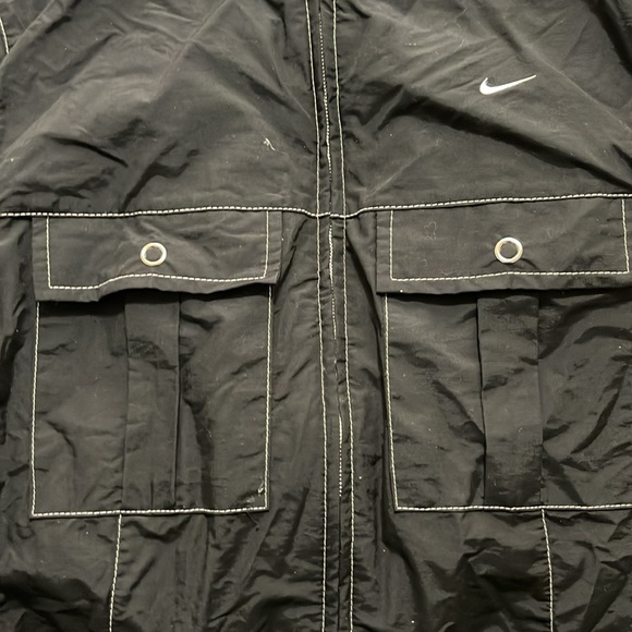 NWT.. Nike Jacket - Picture 3 of 4
